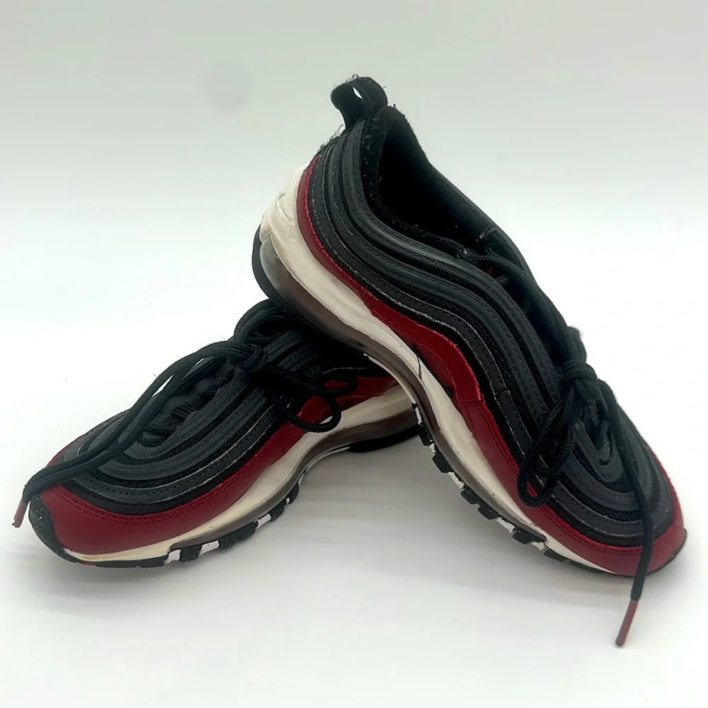 Nike Air Max 97 Team Red Antracite Black 921522-600 Size 4.0 Youth